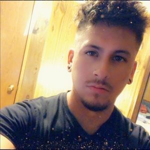 Meet your Posher, Maxton